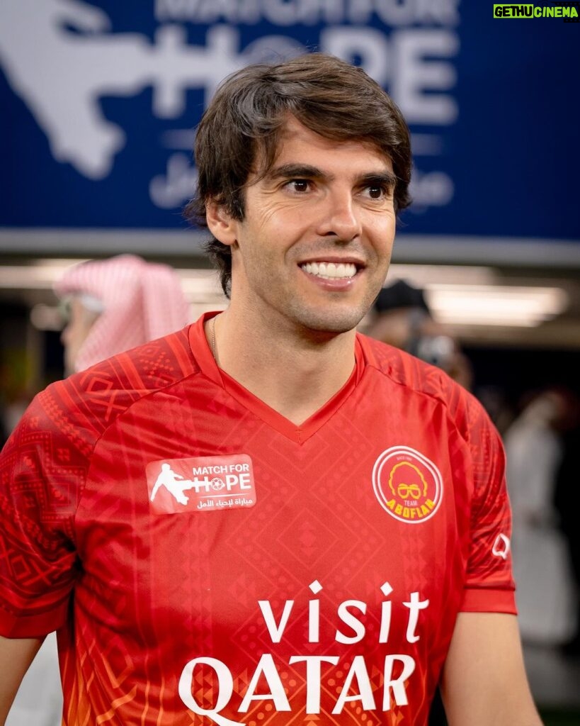 Kaká Instagram - The beautiful game has the power to change lives. Your values are capable of bringing hope. Love, respect and equality for everyone must fulfill the football environment and that’s why we call it “The Beautiful Game”. I thank the organization, the players, the people of Qatar and everyone who contributed to the #matchforhope ⚽️❤️ O beautiful game tem o poder de transformar vidas. Seus valores são capazes de trazer esperança. O amor, o respeito e a igualdade para com todos devem preencher o ambiente do futebol, e é por isso que o chamamos de “Beautiful Game”. Agradeço a organização, aos jogadores, ao povo do Qatar e a todos aqueles que contribuíram ao #matchforhope ⚽️❤️