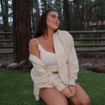 Kalani Hilliker Instagram - got some fresh air this weekend 🌲 Mund's Park