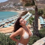 Kalani Hilliker Instagram - Living in a dream⚓️🫶🏼🤍🐚 Mykonos, Greece