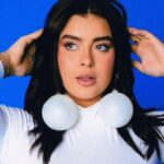 Kalani Hilliker Instagram - my holiday earrings🤍🎁