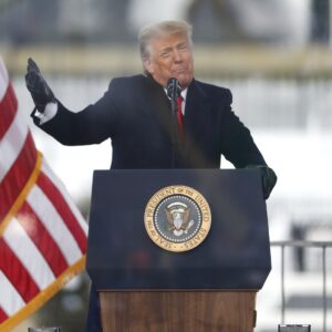 Kamala Harris Instagram - At 12 p.m. on January 6, 2021, Trump kicked off his rally near the White House where he called on Mike Pence to reject Joe Biden's win. 

An hour later, as Republican lawmakers objected to counting the electoral ballots of Arizona, a large crowd of Trump's supporters marched toward the Capitol.