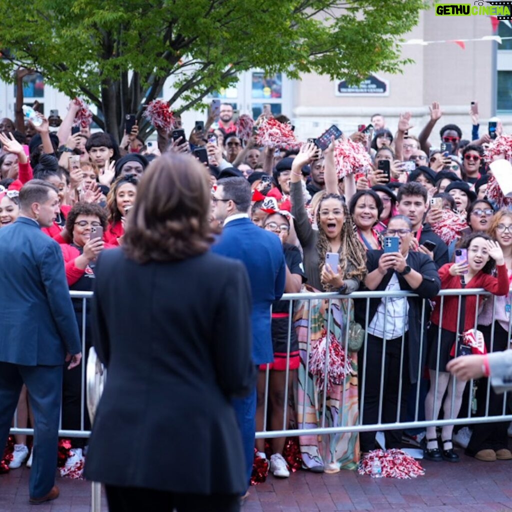 Kamala Harris Instagram - To our nation's young leaders: You are powerful and your vote is your voice. When you vote, it determines whether your elected officials will fight for your right to be free from hate and gun violence. This and more is at stake.