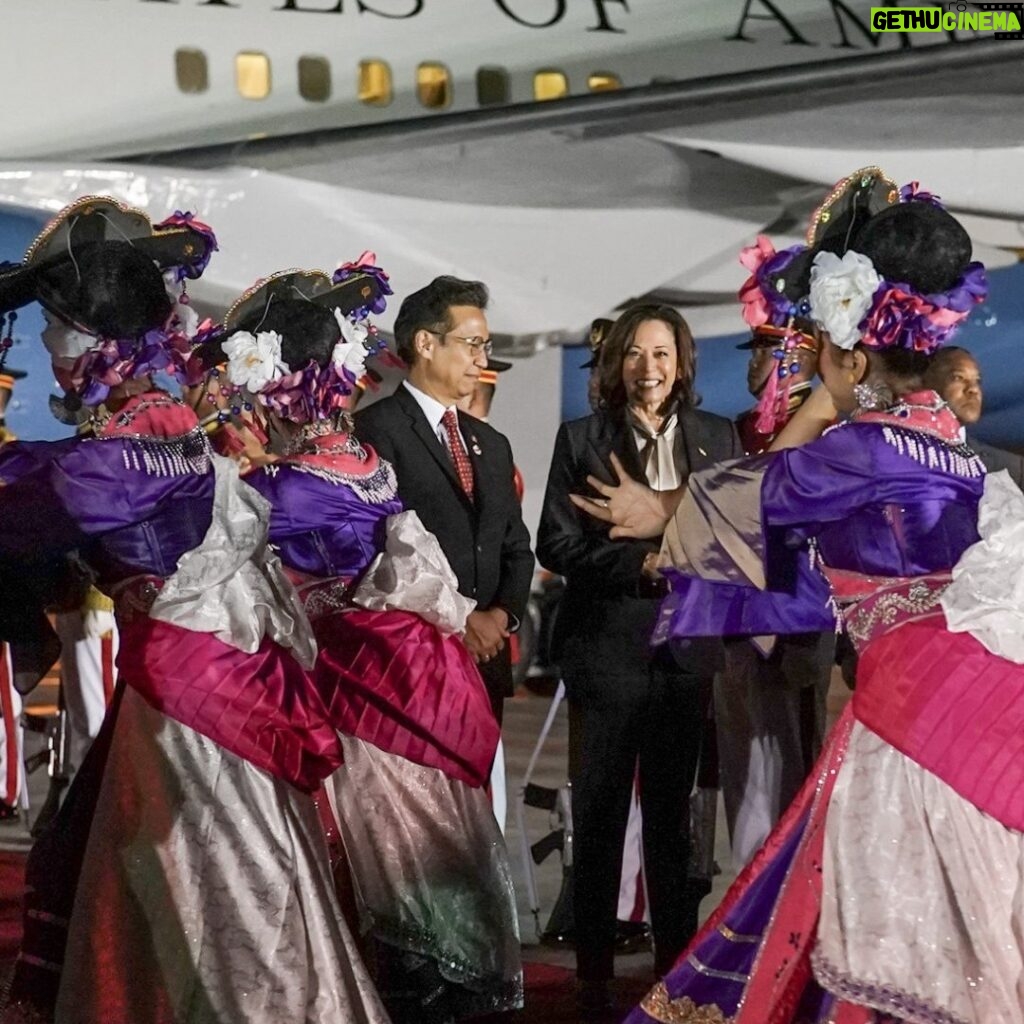 Kamala Harris Instagram - Last week, I was in Indonesia for my third trip to Southeast Asia as vice president. The United States is proud of our strong and growing ties, and I’m confident our partnership will only grow stronger in the years to come.