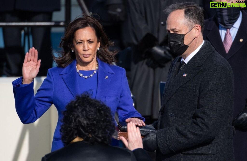Kamala Harris Instagram - When @JoeBiden and I were sworn into office, we promised to fight for American aspiration: to unite and believe in ourselves and in our country. We are building a better future for the American people—together.