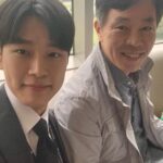 Kang Yoo-seok Instagram - 계장님과의 특별수사,,특별사진🥰