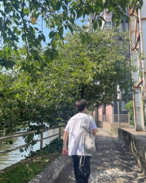 Kang Yoo-seok Instagram - 여름 안녕..🙃