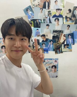 Kang Yoo-seok Instagram - 행복한 06/10🎂