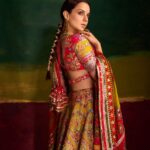 Kangana Ranaut Instagram - Gujrat you are my heart ♥️ Garba night in Ahmedabad ♥️ Tejas ke saath @sarveshmewara @rsvpmovies