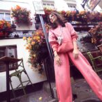Kanika Kapoor Instagram - “I’m Living - I’m a Liver “ 🧸 ~Orry Thank you @octave999 for my tracks.. London, United Kingdom