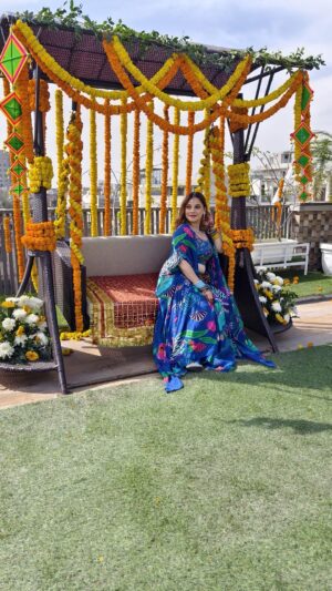 Kanika Maheshwari Instagram - When you are on diet…and yummy food is being cooked 🧑‍🍳in your house 🏡 

#funnyvideos #comedy #fun #reels #videos #comedyvideos #funny #reelskarofeelkaro #reelsinstagram #funnyreels #comedyreels #fun #smile #laugh #laughter #reels #reelitfeelit #comedyvideo #funnyvideo #funnyaudios #girls #havingfun😄 #kanikamaheshwari