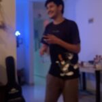 Kanika Mann Instagram - Hain ? Mera bhai hua hai 😃😃 Aaaj muje tuition ki chutti krne do please 😀 And mummy agreed ! 💃 -That was me on 1st October 2001 … Chal ab happy birthday 🥳 Mr Mann 🤗🤗 Itni ID hain teri , samajh e ni aaya tag kise kru 🤷🏻‍♀️ Thanks to #kanikadre for making it more special for him ♥️