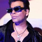 Karan Johar Instagram - I have known Nandi for decades now, and walking today is not just about fashion, it’s about friendship, love and a retrospective reflection of the past. The first time I ever walked on the ramp was for Nandi, and this time around it’s equally special. Nandita’s versatile designs from 20 years ago are relevant even today, and will remain so for the next 20!!! @nanditamahtani … big love to you always!!!! 📷 @thehouseofpixels styling team @team___e @ekalakhani designed by @nanditamahtani managed by @len5bm
