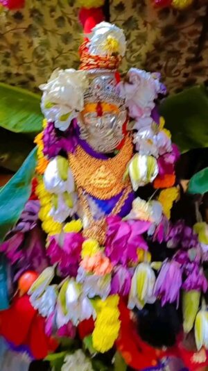 Karate Kalyani Padala Instagram - నమస్తేస్తు మహామయే శ్రీ పీఠే సురపూజితే శంఖ చక్ర గదాహస్తి మహాలక్ష్మి నమోస్తుతే 🙏🏻🙏🏻🙏🏻🙏🏻🙏🏻🔥🔥🔥🚩🚩🚩🚩🚩🚩🚩