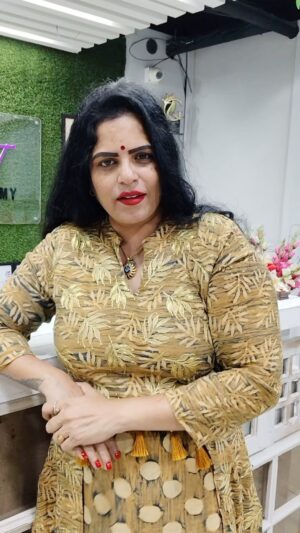 Karate Kalyani Padala Instagram - Thank u so much @karatekalyani garu trusting us 

For any saloon or aesthetic or laser services reach us on 7799825558
