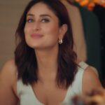 Kareena Kapoor Instagram - Many moods, one playlist! 🎶❤️ Listen now (link in bio) #SpotifyBollywoodCentral