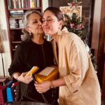 Kareena Kapoor Instagram - माँ इन लॉ का जन्मदिन 🥰🥰🥰 ८-१२-२०२३