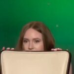 Karen Gillan Instagram - How I enter press junket interviews these days #murderous #peoplemightlikethat