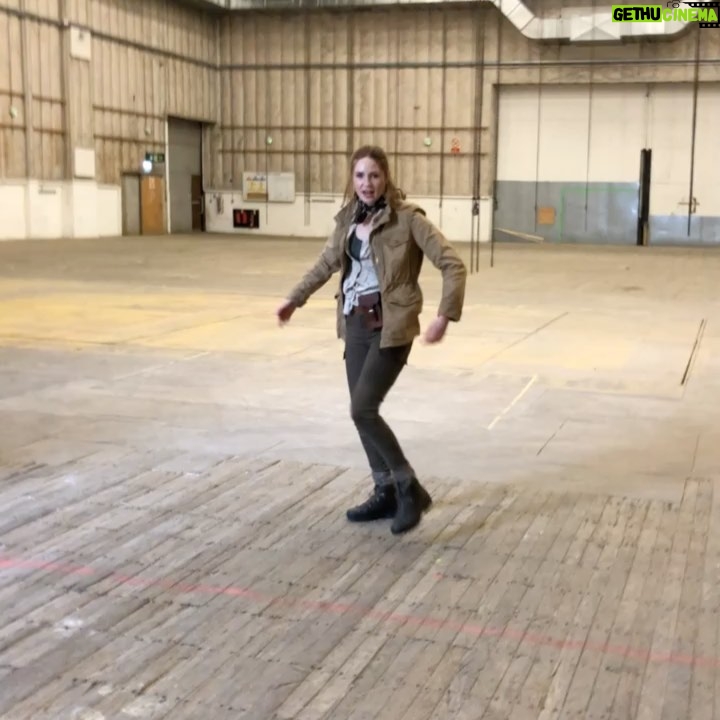 Karen Gillan Instagram - Busy showing off my action skills and literally missed the director calling “action” #thebubble