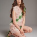 Karen Gillan Instagram - @fault_magazine Photographer / Creative Director / Producer: @raenbadua Stylist: @lucakingston @thewallgroup Hairstylist: @bobbyeliot Makeup Artist: @ninapark 1st Photo Assistant: @mlmc_tmp 2nd Photo Assistant: @vincent_madero Style Assistants: @nataliescec @chicanojimbo Hair Assistant: @selina.boon.beauty Studio: @goinspire.studio Studio Manager: @jonahcgozlan