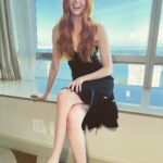 Karen Gillan Instagram - It’s a VB Miami moment… #guardiansofthegalaxyvol3 OUT NOW PEOPLE @victoriabeckham Styling @rebeccacorbinmurray Hair @thedavidcruz Make up @kaleteter Miami, Florida