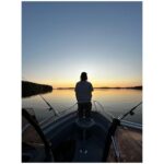 Kari Hietalahti Instagram – Trolling at One Point Perspective 🌕 with @sakari_hietalahti 
•
#trolling #onepointperspective #LakeSaimaa💙 #pikeperchfishing #pikefishing #lakeatsunset #sunset_pics #opminternational #yamahamotorfinland #yamarincross #skifferrestaurant Enonvesi (Enonkoski)