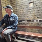 Kari Hietalahti Instagram – 🇬🇧 London🇬🇧 Premier League ⚽️, beer🍺 and penquines 🐧 
•
#bakerstreet #london🇬🇧 #fulhamfc #chrystalpalacefc #londonzoo Baker Street Underground