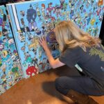 Kari Wahlgren Instagram - Blown away by this young artist’s @nickanimation collages! Such an honor to sign them!!😍@scifivalleycon