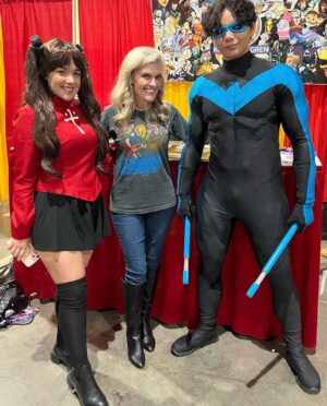 Kari Wahlgren Instagram - Day 3 and @anime_los_angeles continues to blow me away with its lovely fans and caring staff. 🥰

Looking forward to one more day tomorrow! 💗

#anime #womeninanimation #cosplay #voiceover