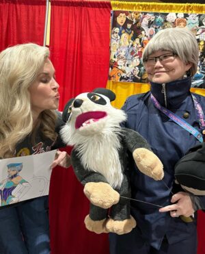 Kari Wahlgren Instagram - Day 3 and @anime_los_angeles continues to blow me away with its lovely fans and caring staff. 🥰

Looking forward to one more day tomorrow! 💗

#anime #womeninanimation #cosplay #voiceover