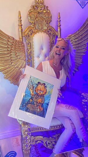 Karin Brauns Instagram - BTS.

#podcast #podcastshow #interview #art #artist #la #actor #iheartmedia #popart #bts #life #wee