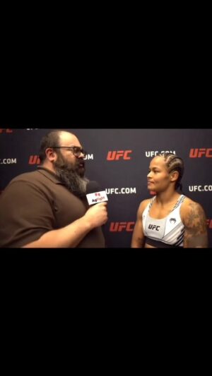 Karine Silva Instagram - Um pouco da minha entrevista com o repórter da @ag.fight , @odiegoribas. Descrevi que vivi no UFC VEGAS 74 e sobre os próximos passos dentro da organização.

Matéria completa no YouTube da Ag Fight
https://youtu.be/DwTP5fBbMFI

#karinekiller #ufc #ufcvegas74 #ufcbrasil #ufc #ufcfigthpass #vegas #lasvegas