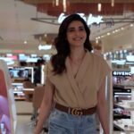 Karishma Tanna Instagram - What’s your favourite thing about our stores? Tell us in the comments! 📝 Visit your nearest Tira stores to shop Tira’s 14 Days of Beauty now #TiraBeauty #ForEveryYou #14DaysOfBeauty