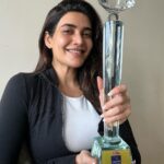Karishma Tanna Instagram - Truly humbled to receive Most Promising Actress award OTT🙏 #scoop Thank you @htcity @ottplayapp for this honour. Forever thankful to @netflix_in @hansalmehta @matchboxshots @castingchhabra This one’s for you ❤️🥳