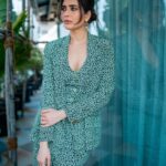 Karishma Tanna Instagram - 💚💚 outfit @shopmonokrom Jewellery @pearls_india @thestylingroombyag Styling @bombaebyaisha Click @areesz