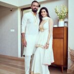 Karishma Tanna Instagram - ❤️❤️ Outfits by @gopivaiddesigns Jewellery @azotiique