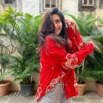 Karishma Tanna Instagram - Being @_huemn ❤️ . . . . @stylebysaachivj