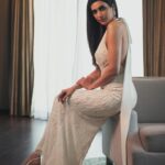 Karishma Tanna Instagram - About last night for @filmfare 🖤 Outfit: @shantanunikhil Jewelery-@goldenwindow @ascend.rohank Rings- @karishma.joolry Styled by- @sukritigrover Styling Team- @vanigupta.23 @bitofbash @naishasinghvi Photographer: @theabhivalera Makeup Artist: @shraddhamishra8 Hairstylist: @shefali_hairstylist.81
