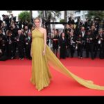 Karlie Kloss Instagram - Cannes✨ Merci @dior @mariagraziachiuri @chopard