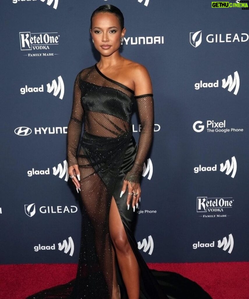 Karrueche Tran Instagram - GLAAD Awards NY ‘23 - what an amazing night supporting the LBGTQIA+ and trans community! An honor to be in a room filled with so much love, inspiration and electrifying energy ❤️ stand with us against discrimination and support GLAAD in continuing to bring diverse stories to global audiences through media.. stories have power and GLAAD is our storyteller - donate now! donate.glaad.org 📸 @thankyousnapgod @thenednomad The Ned NoMad