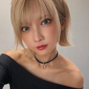 Kashou Rosiel Instagram - オフショルダー( 　'¸' )

#天下一の二次元体型