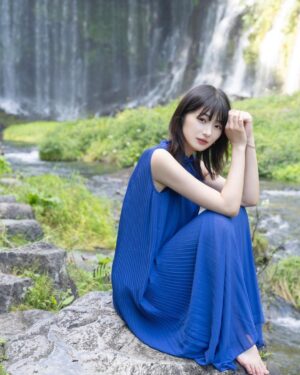 Kasumi Hasegawa Instagram - フォトブックの表紙写真公開！！
10月1日(日)12:00〜発売開始です♪
いろんな長谷川をお楽しみに😌

https://hasekasuga.stores.jp

2023年10月21日(土)
グッズのお渡し＆サイン会を開催します！

抽選期間
2023年10月1日12:00〜8日23:59まで
https://passmarket.yahoo.co.jp/event/show/detail/02xceivqkra31.html