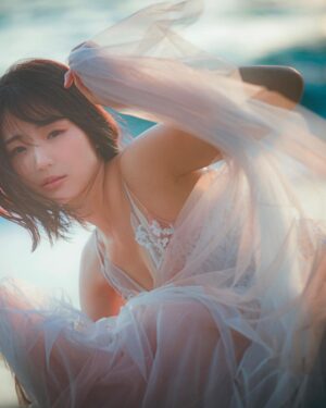 Kasumi Hasegawa Instagram - 今年も残りわずか。

2022年の漢字は「溜」でした。
来年、爆発したりたくさん走り回れるように力を蓄えてエネルギーを溜めたな…と。

みんなの今年の漢字は何ですか？

#portraitphotography #portrait 
#東京カメラ部 #얼스타그램 #안경스타그램 #안경 #人像攝影 #攝影 #作品撮り #ポートレート撮影 
#フォトブック