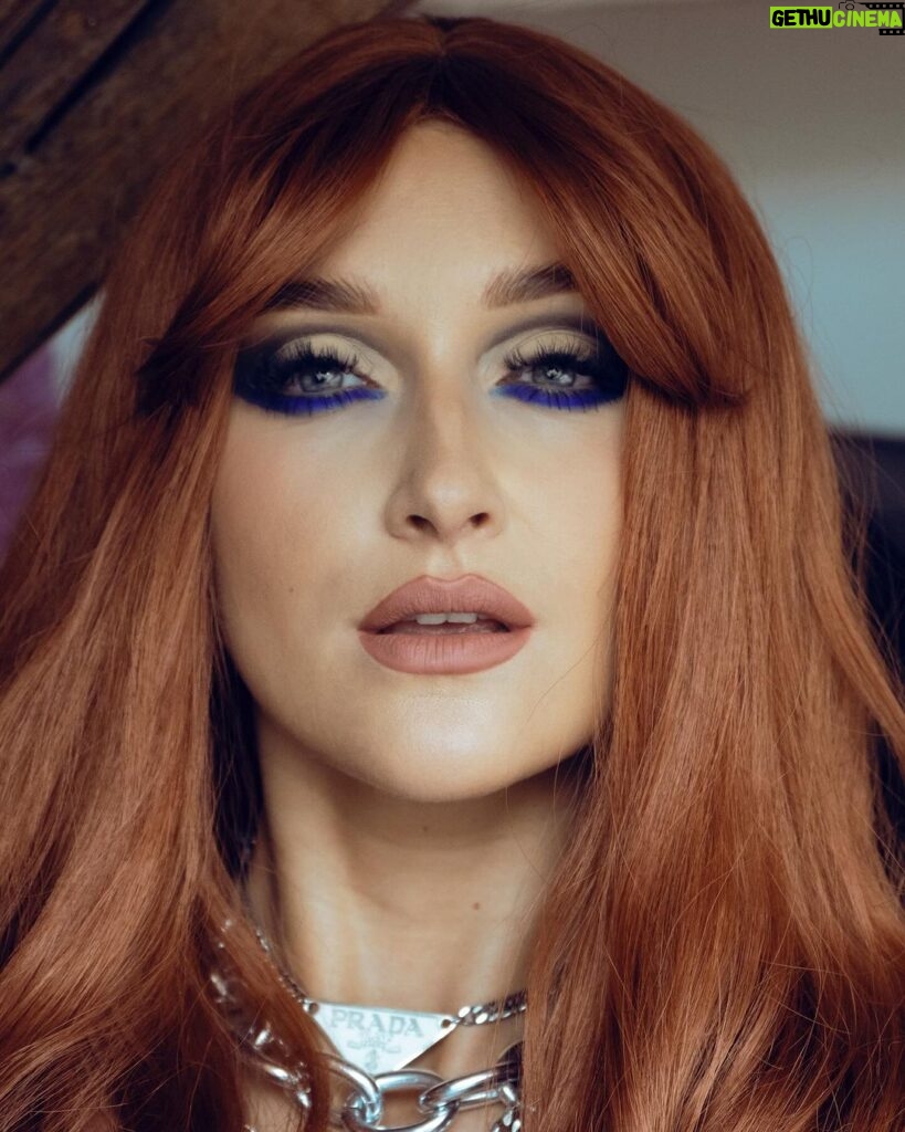 Kateřina Mlejnková Instagram - Makeup look for bby @sharlotaofficial 💙