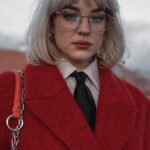 Kateřina Mlejnková Instagram – Už je červený všude moc? Není! 😅❤️ miluju děsně moc! 🤷🏼‍♀️ 
.
.
.
.
.
.
.
#redobsession #redcoat #blondehair #glasses #ootd #fashion #streetstyle Prague, Czech Republic
