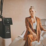 Kate Hudson Instagram – I’m happy to announce my partnership with ALMA, I’ve been using their lasers for over 10 years, and love the results! I only ever partner with brands that I truly love and can honestly recommend. Alma lasers have been a part of my beauty routine with @nursejamiela forever. Painless and effective ☀️ @alma.lasers.international @almalasers_northamerica #almapartner