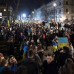 Katheryn Winnick Instagram - People around the world are protesting to stop this unprovoked, unjustified war. We are an independent, loving country and deserve to live in peace. Together We Will Win. Together We Can Stop Russian Aggression. Together We Will Prevail.🇺🇦 Please RT. #standwithukraine #stopwar
