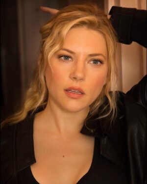 Katheryn Winnick Instagram - When 2021 feels like 2020-1. Hang in there everyone..We will dance together again soon! 🙏🏻💃