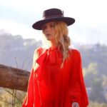Katheryn Winnick Instagram - Sneak peek.. Exclusive behind the scenes video of the Max Magazine shoot. 📸 Malibu, California