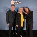 Kathy Najimy Instagram - Loving the new #Gutsy series. Thrilled to celebrate hillaryclinton and Chelsea Clinton w/@billclinton w/ @thedanband at the afterparty. watch the 8 part doc-series on @appletvPlus- I looooved it.
