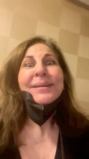 Kathy Najimy Instagram - Hallway opera “Brava Diva!”